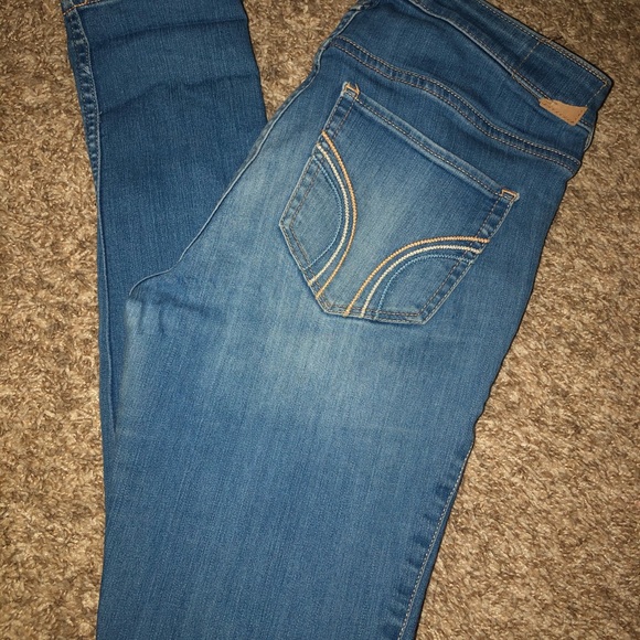 Hollister Denim - HOLLISTER JEANS Hollister Denim - HOLLISTER JEANS